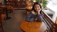 Betty Elista ternyata sudah lama menggeluti dunia tarik suara. Foto: dok. Twitter @belista_real