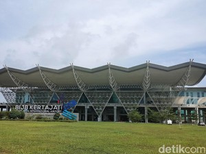 Soal Parkir Helikopter Water Bombing, BIJB Tunggu Petunjuk Kemenhub