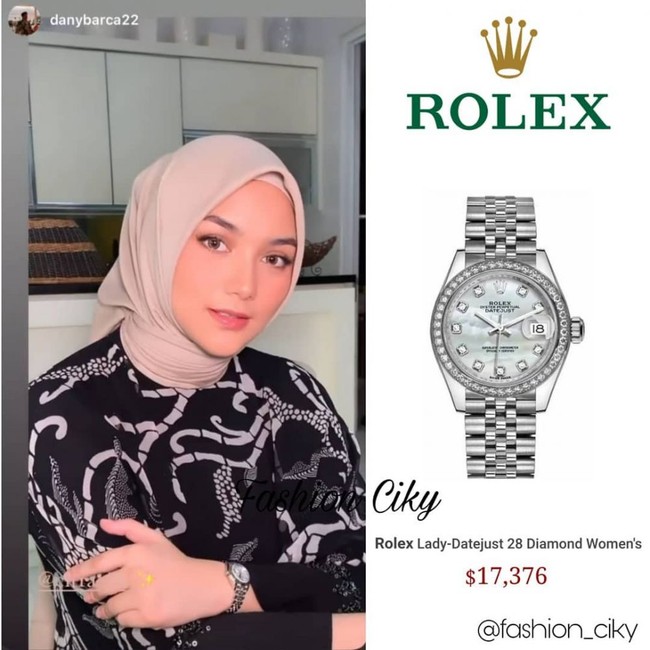Selain gelang, istri dari Rezky Adhitya itu juga terlihat gemar menggunakan jam tangan. Salah satu jam tangannya yang satu ini berasal dari merek Rolex. Harga jam tangan tersebut cukup fantastis, yaitu sekitar Rp 256 juta. Foto: dok. Instagram/@fashion_ciky
