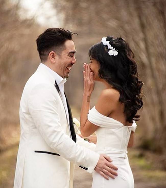 Dionne Monsanto mengatakan bahwa dia hanya menghabiskan 300 peso atau sekitar Rp 89 ribuan untuk gaun pengantin. Foto: Instagram/@dionne