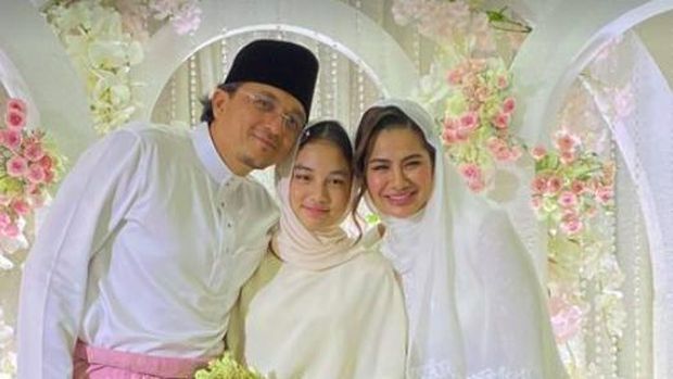 Engku Aleesya di Pernikahan Engku Emran dan Noor Nabila