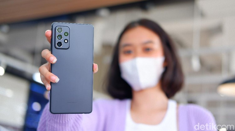 Galaxy A72