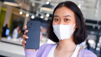 Galaxy A72 sudah bisa dipesan. Harganya mulai dari Rp 5.999.000. Minat? Foto: Adi Fida Rahman/detikINET