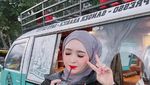 Herlin Kenza Si Barbie Aceh Saat Pamer Kue hingga Beli Rambutan