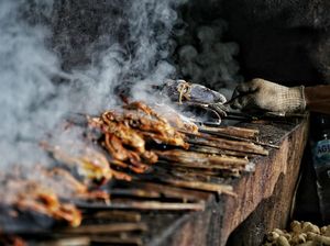 Sentra Pengasapan Ikan di Wonosari Demak Mampu Produksi 25 Ton/Hari