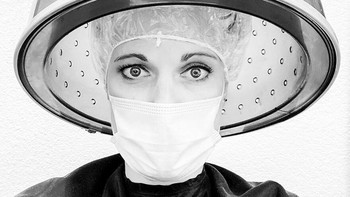 Juara 1 kategori Self-Portrait diraih Leigh Darilek. Device: iPhone 11 Pro Max.  Foto: dok. Mobile Photography Awards (MPA)