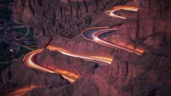 Juara 1 kategori Transportation diraih Chen Ma. Device: Xiaomi Mi 10. Foto: dok. Mobile Photography Awards (MPA)