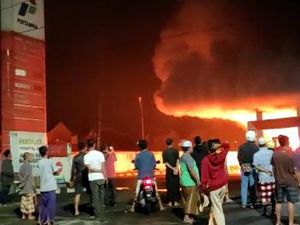 SPBU di Kota Malang Terbakar, 2 Mobil Hangus