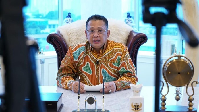 Ketua MPR RI Bambang Soesatyo membuka pameran Indonesia International Motor Show (IIMS) Virtual 2021 Fase II.