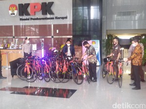 KPK Sita 13 Sepeda Lapierre Terkait Kasus Edhy Prabowo