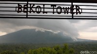 Pastikan kamu datang ke sini untuk menikmati senja, ya. 