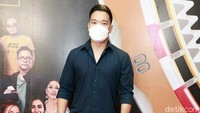 Nobu memilih tak berkomentar dan membebaskan orang-orang berpikiran apa pun tentang hal tersebut. Pool/Noel/detikFoto