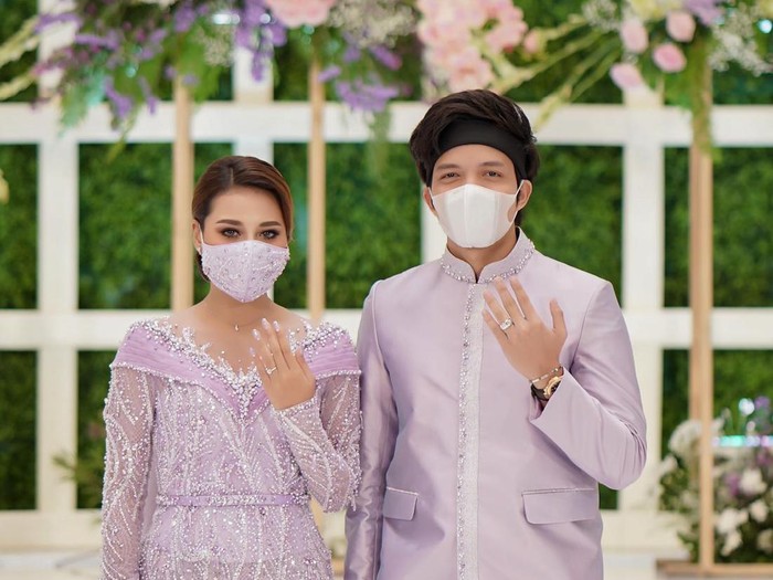 Perhiasan Miss Mondial di Lamaran Atta Halilintar dan Aurel Hermansyah