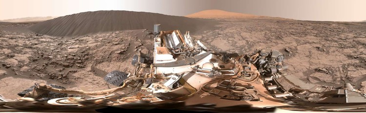 Foto panorama di samping Namib Dune di Mars