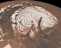 Permukaan es di bagian Utara Mars