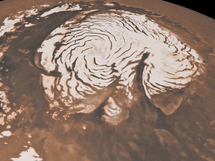 Permukaan es di bagian Utara Mars