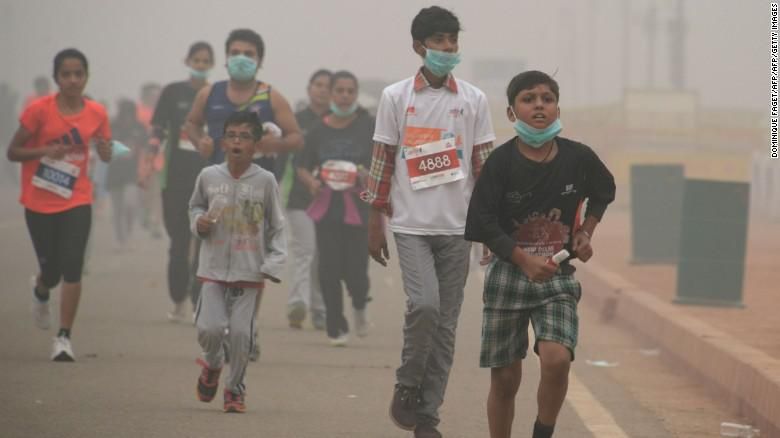 Polusi udara di New Delhi Ibu kota India, New Delhi memiliki tingkat polusi udara tertinggi di dunia selama tiga tahun berturut-turut.