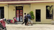 1 Terduga Teroris yang Ditangkap Densus Diperiksa di Polres Tanjungbalai