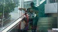 Tiga stasiun itu adalah Lebak Bulus, Blok M, dan Bundaran HI. (Foto: Andhika Prasetia/detikcom)