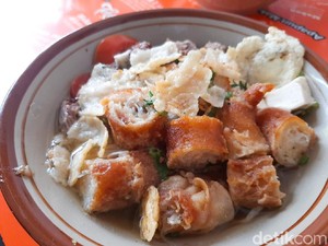 5 Soto Mie di Jakarta yang Hangat Gurih buat Tangkal Cuaca Dingin