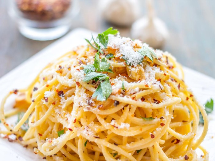 Spaghetti aglio olio Spaghetti aglio olio
