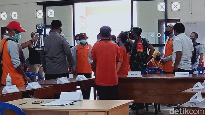 Suasana  simulasi bencana di kantor Desa Kragilan, Kecamatan Gantiwarno, Klaten, Jumat (19/3/2021).