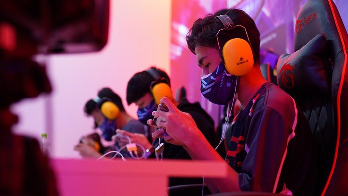 Tim esports Telkomsel, DG Esports yang dinaungi Dunia Games mencatatkan hasil gemilang usai menjadi juara di kompetisi Call of Duty Mobile (CODM) Major Series 4 yang digelar Garena Indonesia.