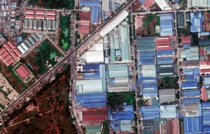 Foto Populer Sepekan: Polemik Tembok 2 Meter Ciledug-Kontroversi All England