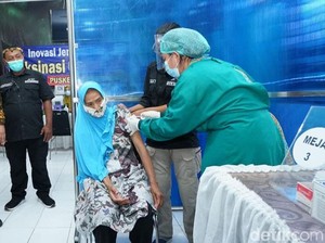 20 Ribu Warga Banyuwangi Sudah Divaksin dari Target 77 Ribu