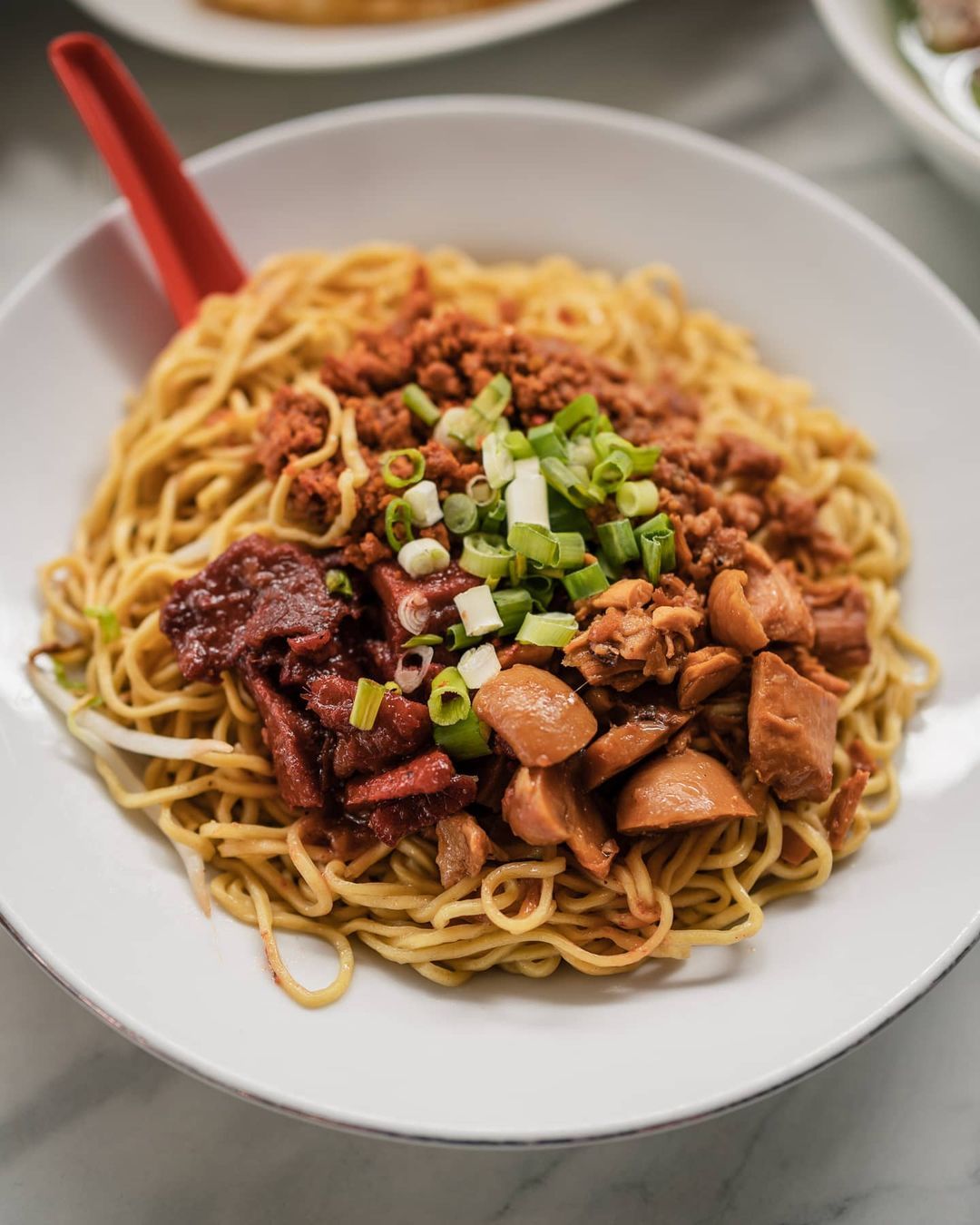5 Mie Ayam Enak dengan Topping Melimpah di Jakarta Barat