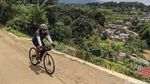 Jatuh Bangun Menaklukkan Megamendung