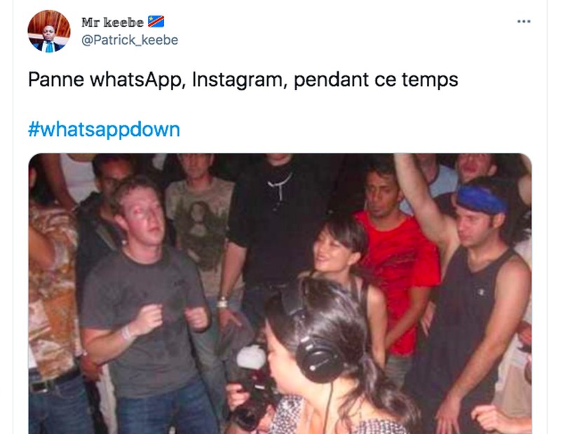 Meme WhatsApp down