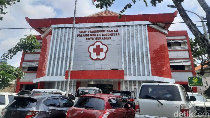 pmi surabaya