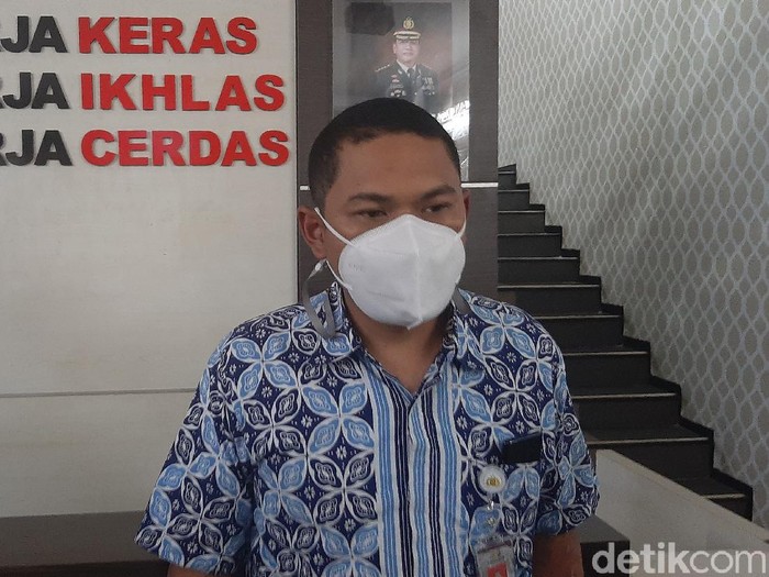 Kasat Reskrim Polresta Malang Kota Kompol Tinton Yudha Riambodo mengatakan, pihaknya tengah menyelidiki asal sumber api hingga mengakibatkan kebakaran.