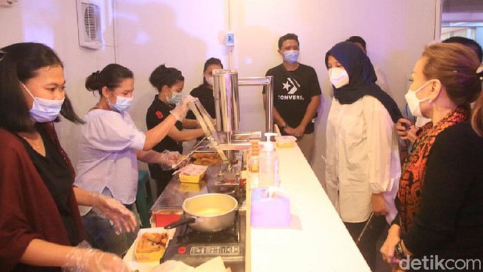Crab Colony Creative, Hasil Kolaborasi Enterprenuer Muda Banyuwangi