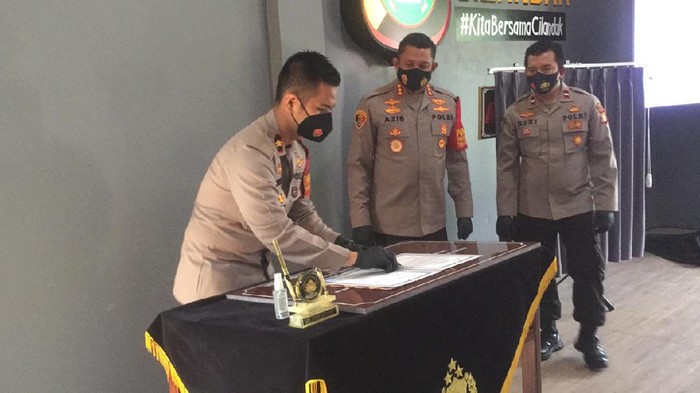 Kapolres Jaksel resmikan aula Polsek Cilandak