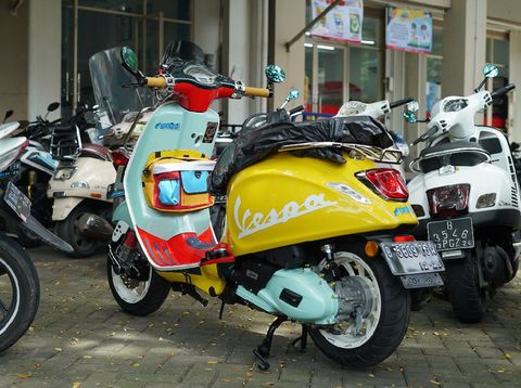 Modifikasi Vespa Awkarin