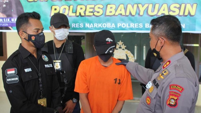 Pelaku kurir narkoba (Istimewa)