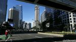 Potret Langit Jakarta yang Membiru