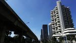 Potret Langit Jakarta yang Membiru
