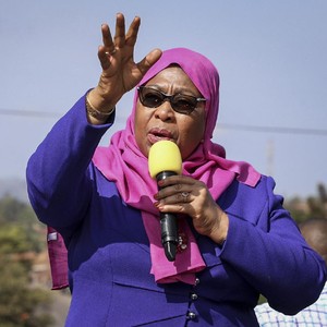 Mengenal Samia Suluhu Hassan, Presiden Wanita Pertama di Tanzania Mengenal Samia Suluhu Hassan, Presiden Wanita Pertama di Tanzania