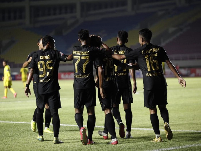 PSIS Semarang unggul 3-0 atas Barito Putera di babak pertama laga Piala Menpora 2021.