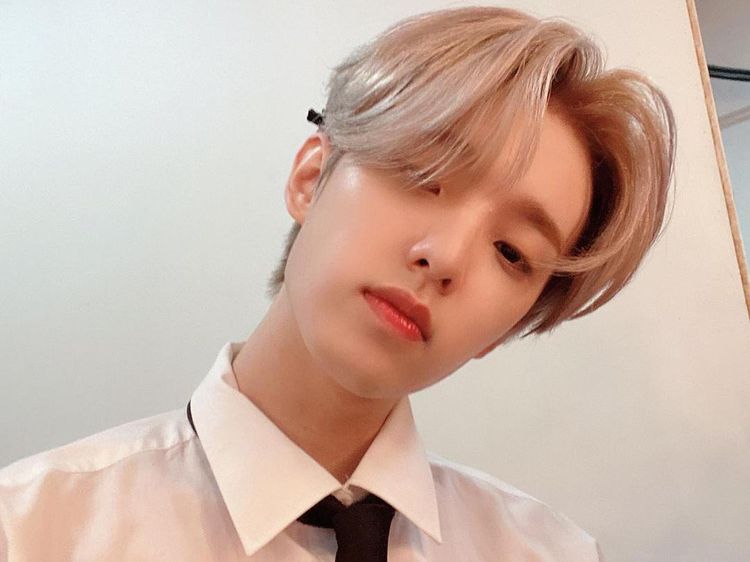 Hari Kesehatan Mental Sedunia, Ini Para Idola K-Pop yang Sedang Berjuang!