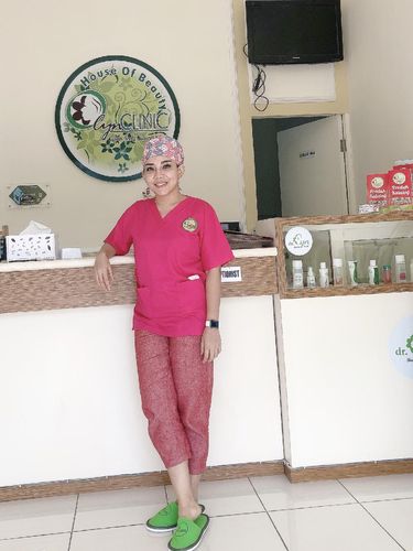 Dokter Estetika dan Anti Aging, dr Cynthia Jayanto, M. Biomed (AAM). Dok. pribadi dr Cynthia.