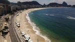 Duh! Pantai Brasil di Lockdown Lagi