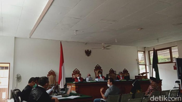 Eks Bupati Subang Jadi Saksi