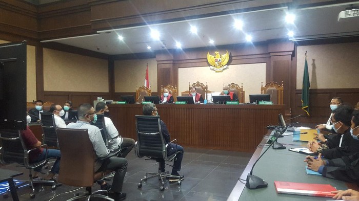 Eks Dirut BTN Didakwa Rugikan Negara Rp 279,6 M-Pencucian Uang