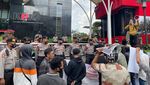 Forum Mahasiswa Maluku Geruduk Gedung KPK