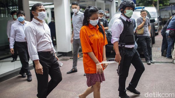 Komplotan Peracik-Pengedar Narkoba Sintetis Dibekuk Polisi