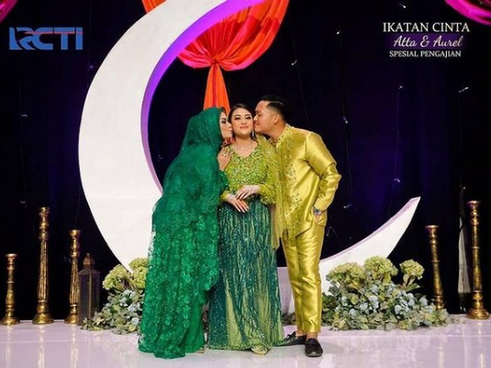Krisdayanti, Aurel, dan Azriel Krisdayanti, Aurel, dan Azriel